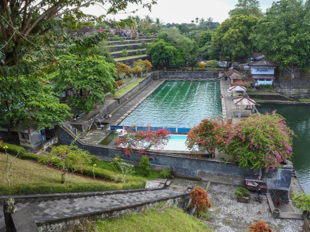 OYO 3741 Mutiara Syariah 1 Hotel Mataram Luaran gambar
